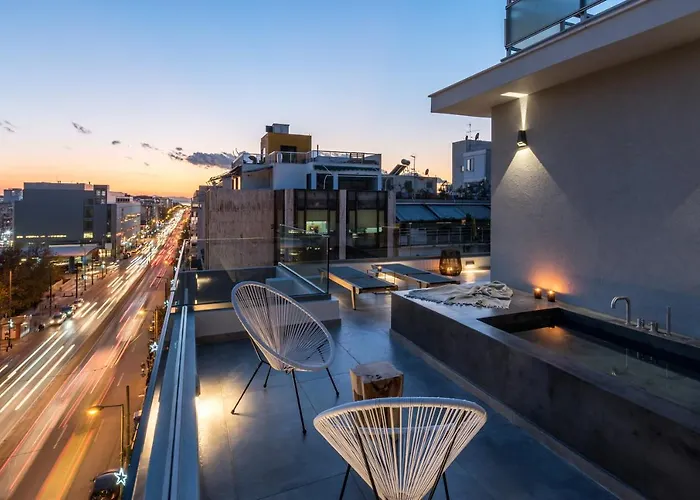 Hub Suites, Luxury Living In s